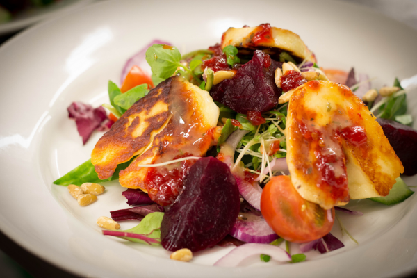 Palmers Garden Centre - Enderby & Ullesthorpe, Leicestershire’s Best Garden Centre - cafe 1911 bright halloumi and beetroot salad